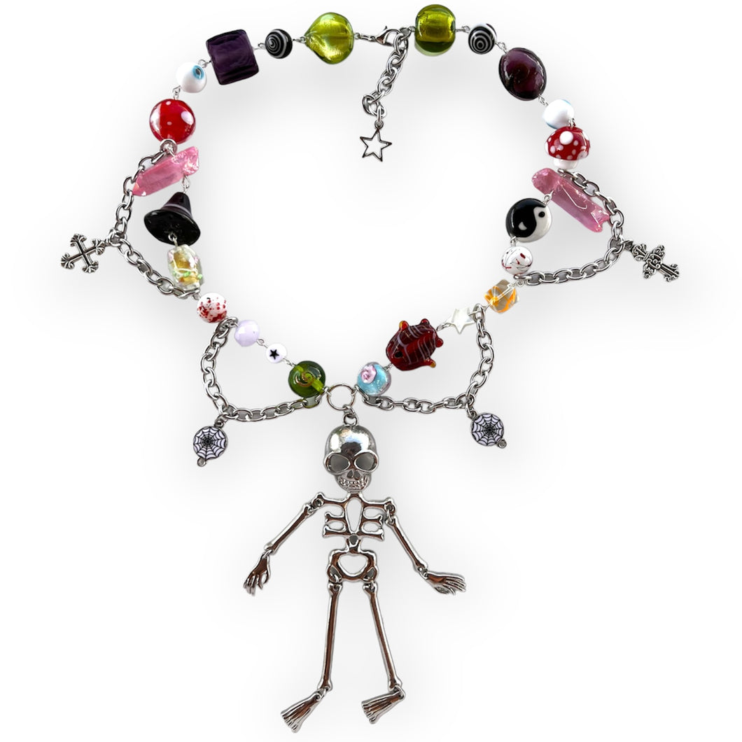 Spooky Scary Skeleton 🦴🕸